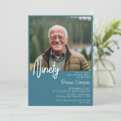 Blauwgroen uitnodiging voor 90e verjaardag (Staand voorkant)