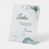 Blauwgroen Waterverf Sketch Weddenschap Dames Bath Reclamebord Met Voetstuk (Voorkant)