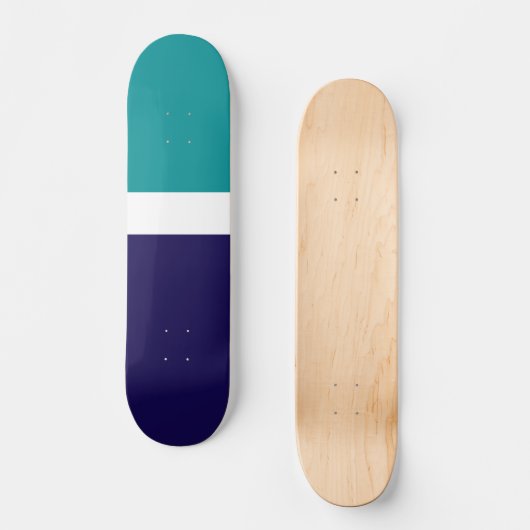 Blauwgroen Wit Blauw Plain Kleurblok Ontwerp Persoonlijk Skateboard (Voorkant)