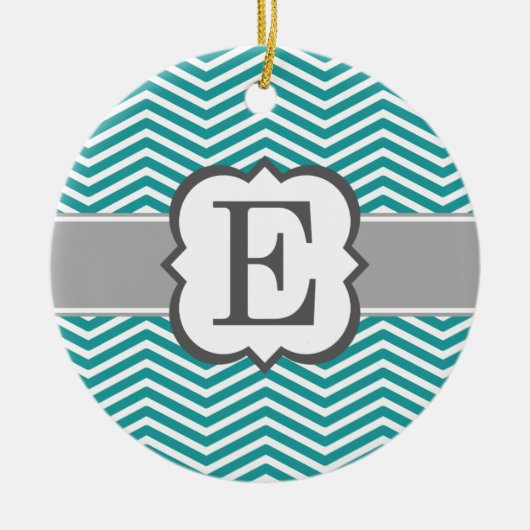 Blauwgroen wit monogram letter E Chevron Keramisch Ornament (Voorkant)