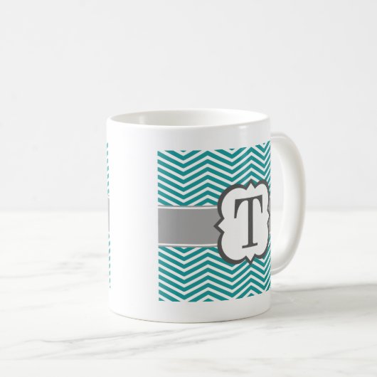 Blauwgroen wit monogram Letter T Chevron Koffiemok (Voorkant rechts)