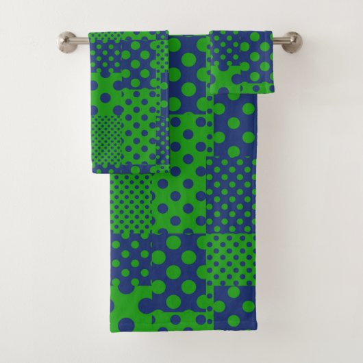 Blauwgroene Stippen Patchwork Bad Handdoek (Insitu)