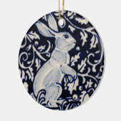 Blauwkonijn en witte konijn Hare Bunny-kerstbos Keramisch Ornament (Links)
