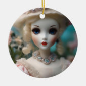 Blauwogige  pop, keramisch ornament (Voorkant)