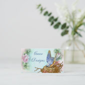 Blauwvogel in Visitekaartjes met nestroze rozen (Staand voorkant)