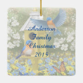 Blauwvogels en Tall Yellow Birdhouse Keramisch Ornament (Achterkant)