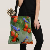 Blauwvogels in een boomgaard tote bag (Dichtbij)