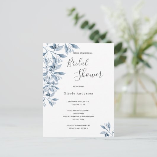 Blauwwitte botanische bridal Shower-uitnodiging Briefkaart (Staand voorkant)