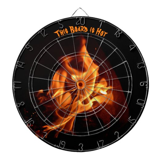 Blazing van hot Flames op zwart Dartbord (Voorkant)