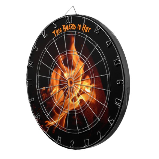Blazing van hot Flames op zwart Dartbord (Voorkant Rechts)
