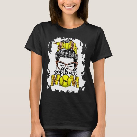 Bleached Softball Mom Game Day Messy Bun Leopard P T-shirt (Voorkant)