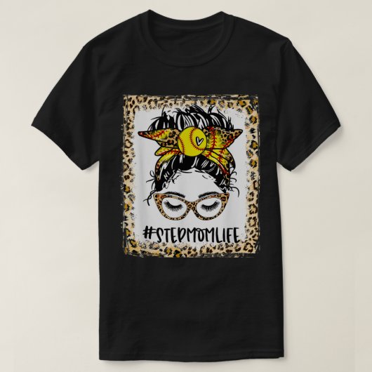 Bleached Softball Stepmom Messy Bun Game Day Mothe T-shirt (Design voorkant)