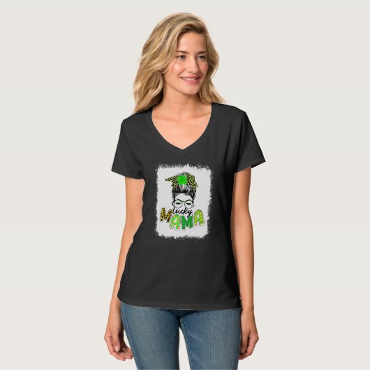 Bleaching Lucky Mama Messy Bun Shamrock St Patrick T-shirt (Voorkant volledig)