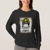 Bleaching Softball Granny Messy Bun Game Day Moede T-shirt (Voorkant)