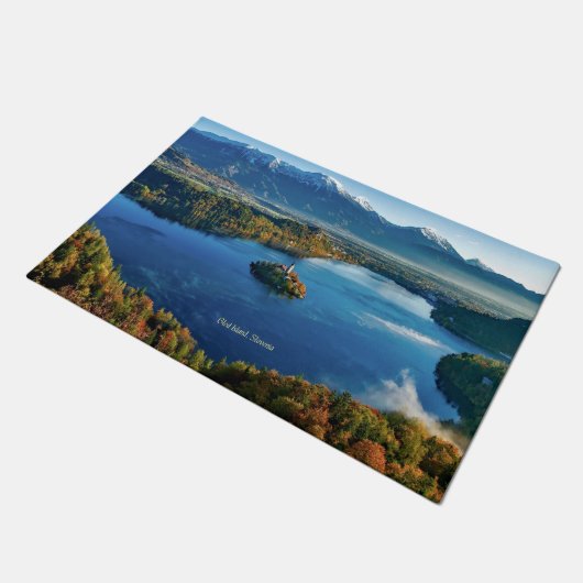 Bled Island, Slovenia, scenic Deurmat (Schuin)