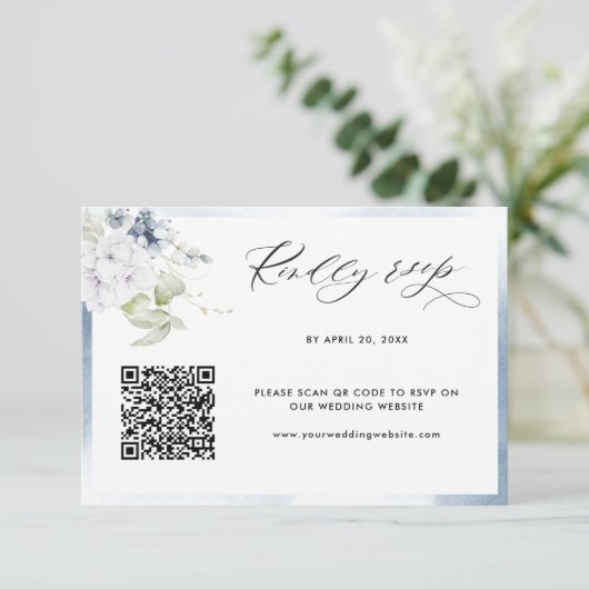 Bleek Blauwe Waterverf, Bloemen Huwelijk QR Code R Informatiekaartje (Staand voorkant)
