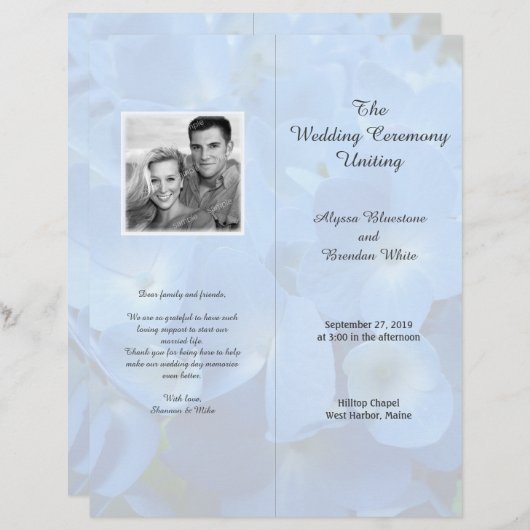 Bleek Blue Floral Tall Folded Wedding Programme (Voorkant / Achterkant)
