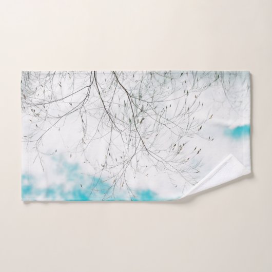 Bleek deegblad Light Blue Turquoise Tree Brunches Bad Handdoek (Handdoek)