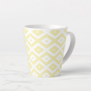 Bleek geel en wit diamantpatroon latte mok