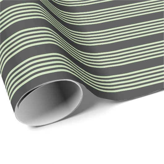 Bleek groen en houtskool vijf strepen patroon cadeaupapier (Rol Hoek)