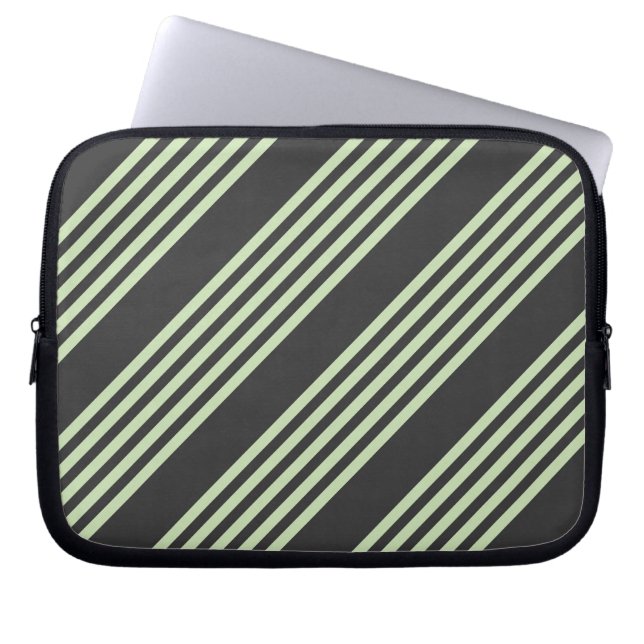 Bleek groen en houtskool vijf strepen patroon laptop sleeve (Voorkant)