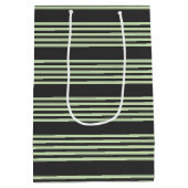 Bleek groen en houtskool vijf strepen patroon medium cadeauzakje (Achterkant)