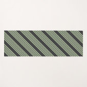 Bleek groen en houtskool vijf strepen patroon yogamat (Voorkant (horizontaal))
