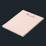 Bleek roze monogram stijlvol modern vrouwelijk  notitieblok<br><div class="desc">Chique bord roze en zwart script monogram naam.</div>