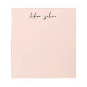 Bleek roze monogram stijlvol modern vrouwelijk notitieblok (Voorkant)