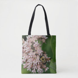Bleek roze petalen met bijen tote bag