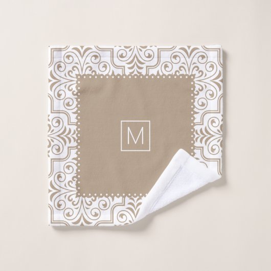 Bleek taupewit demaspatroon, gescallopeerde randen bad handdoek (Wasdoekje)