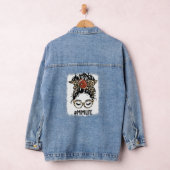Bleekte Football Mimi Messy Bun Game Day Moeders Denim Jacket (Hangar)