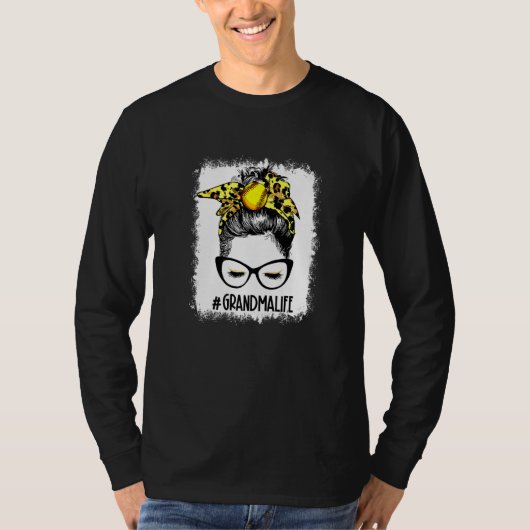 Bleekte Softball Grandma Messy Bun Game Day Mothe T-shirt (Voorkant)