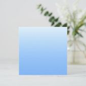 Bleke blauw ombre achtergrond (Staand voorkant)