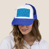 Bleke blauwdruk van leopard trucker pet (In situ)