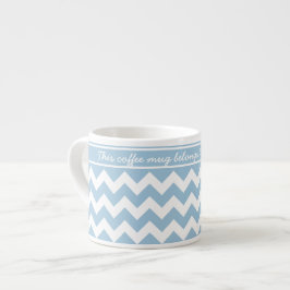 Bleke blauwe en witte kazen espresso kop
