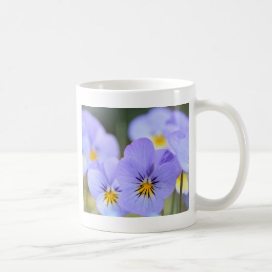 Bleke blauwe pansies koffiemok (Rechts)