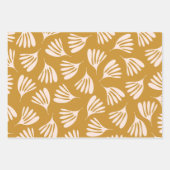 Bleke Blush en Mosterd Wisp Leaves Eigentijds Inpakpapier Vel (Voorkant 2)