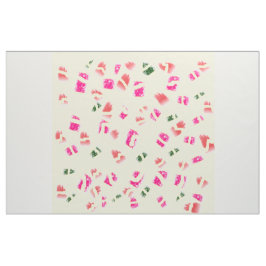 Bleke crème geel met kersenrood groen patroontje stof