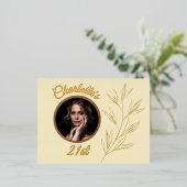 Bleke Geel & Graphic Gold Leaf Verjaardag Folie Uitnodiging Briefkaart (Staand Voorkant)