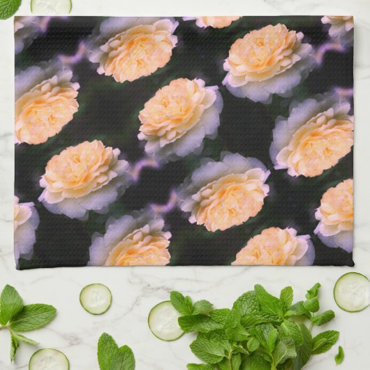 Bleke gele rog in bloem theedoek (Gevouwen)