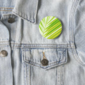 Bleke groene palmbladeren ronde button 5,7 cm (In situ)