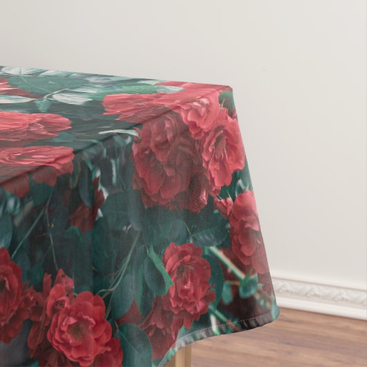 Bleke groene rode rozen bloemen afdrukken tafelkleed (Voorbeeld)