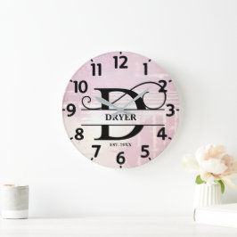 Bleke lavendel distressed D monogram Grote Klok