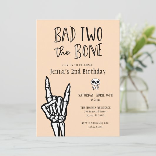 Bleke perzik slecht twee het bot 2e verjaardagsfee kaart (Staand voorkant)