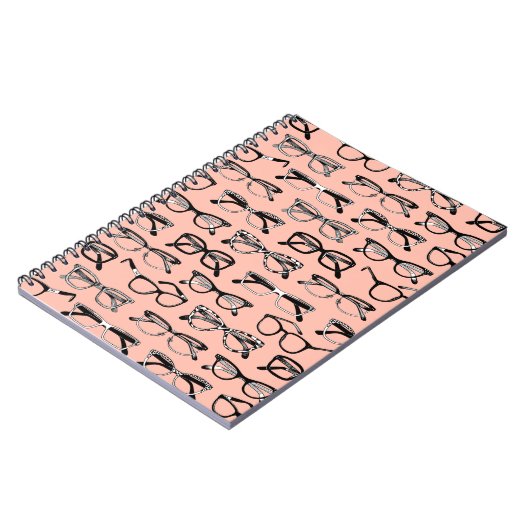 Bleke roze bril, eigeel, eierkleding notitieboek (Linkerzijde)