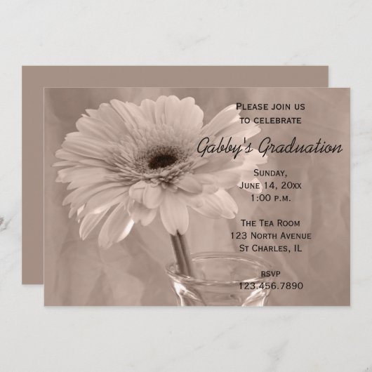 Bleke roze gekleurde Daisy Graduy Party Invitation Kaart (Voorkant / Achterkant)