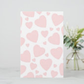 Bleke roze harten briefpapier (Staand voorkant)