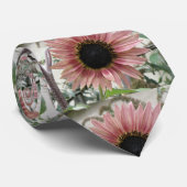 Bleke roze zonnebloem stropdas (Opgerold)