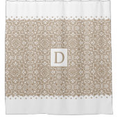 Bleke taupe damast wit geschulpte randen monogram douchegordijn (Voorkant)